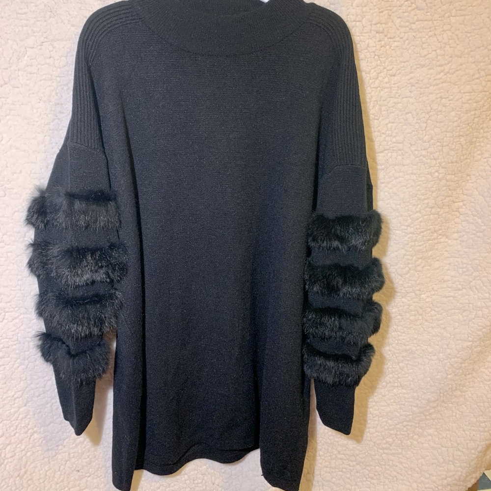 Pink Martini XS black long sweater